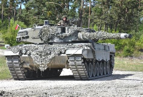 Danes, Dutch to donate Leopard 2 tanks to Ukraine